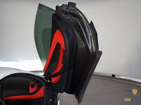Used 2020 McLaren 600LT Spider image 10