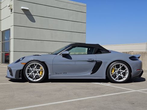 Used 2025 Porsche 718 Boxster Spyder RS image 2