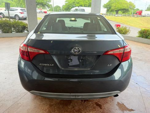 Used 2018 Toyota Corolla LE FWD image 5
