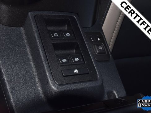 Certified 2022 Ford Bronco Wildtrak image 36