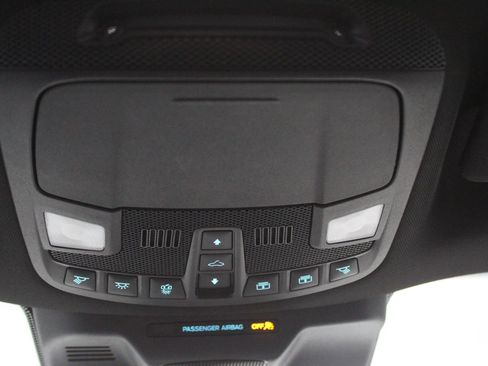 Used 2024 Ford Expedition Limited image 41