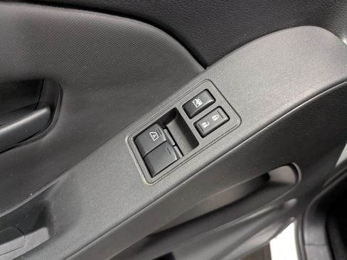 Used 2024 Nissan Frontier S w/ Technology Package image 11