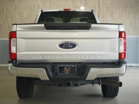 Used 2017 Ford F250 XLT RWD image 9