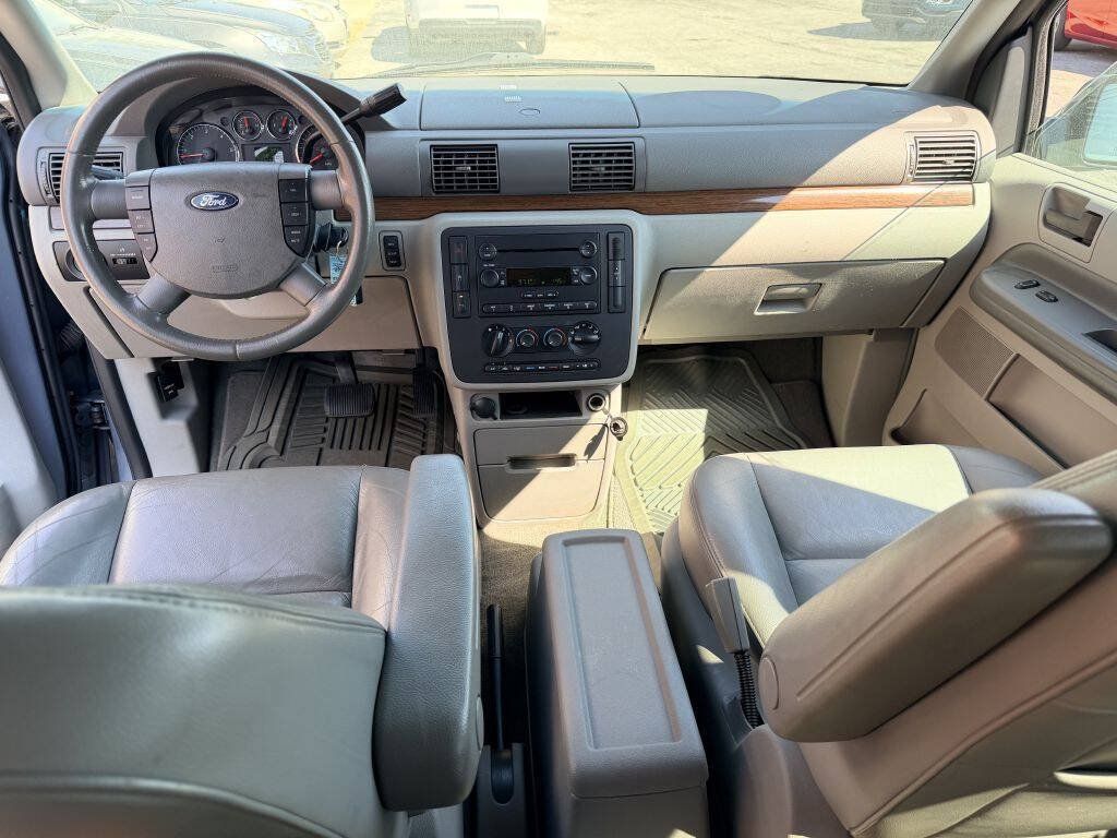 Used 2004 Ford Freestar SEL FWD image 8