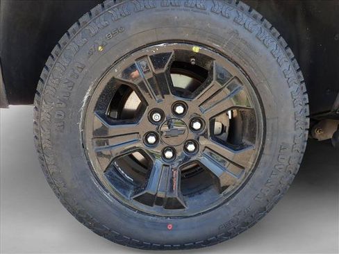 Used 2018 Chevrolet Tahoe LT w/ Luxury Package AWD/4WD image 7