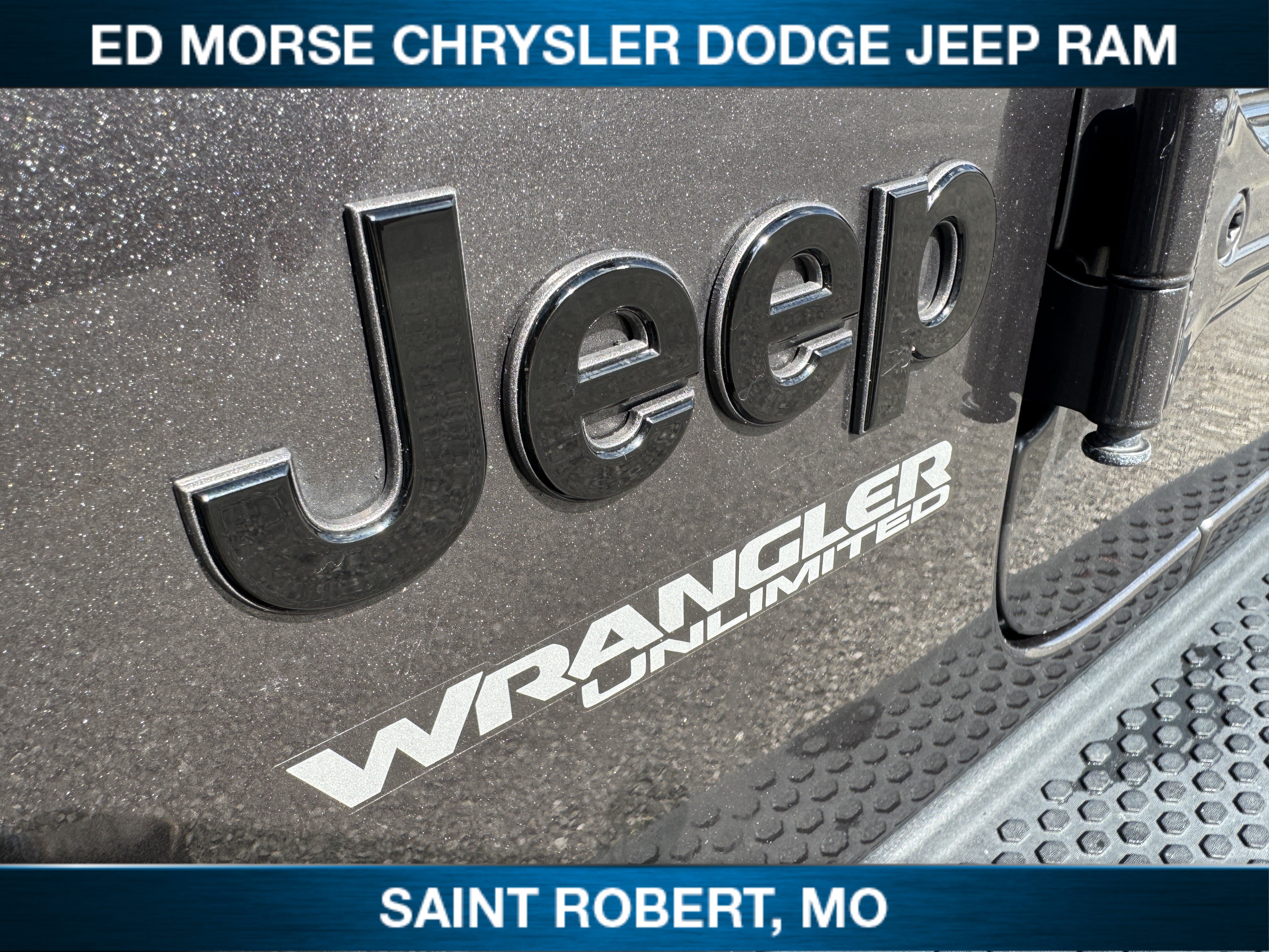Used 2021 Jeep Wrangler Unlimited Sahara AWD/4WD image 10
