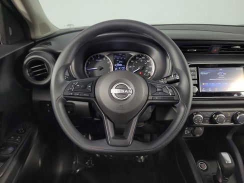 Used 2024 Nissan Kicks S image 26
