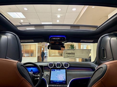 New 2026 Mercedes-Benz GLC 300 image 12