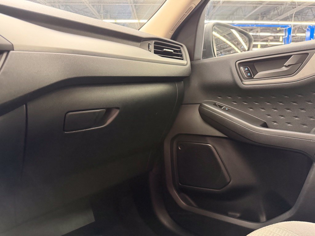 Used 2020 Ford Escape S AWD/4WD image 27