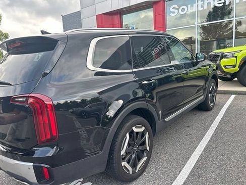 Certified 2024 Kia Telluride S w/ S Sunroof Package FWD image 2