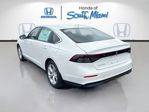 New 2026 Honda Accord LX image 5