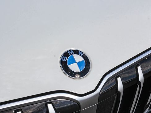 Certified 2023 BMW X1 xDrive28i w/ Premium Package image 11