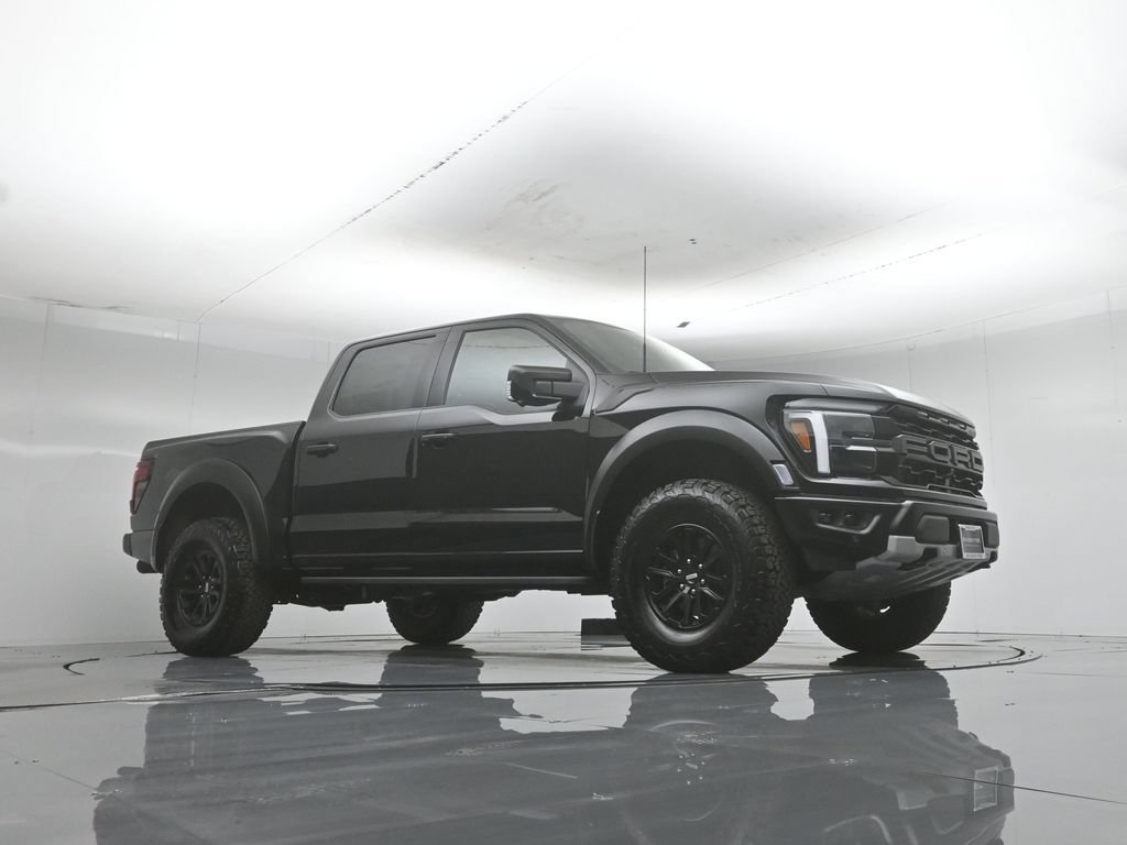 Used 2026 Ford F150 Raptor AWD/4WD image 3