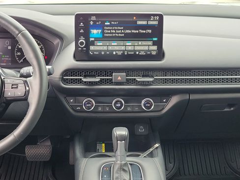 Certified 2024 Honda HR-V EX-L image 18