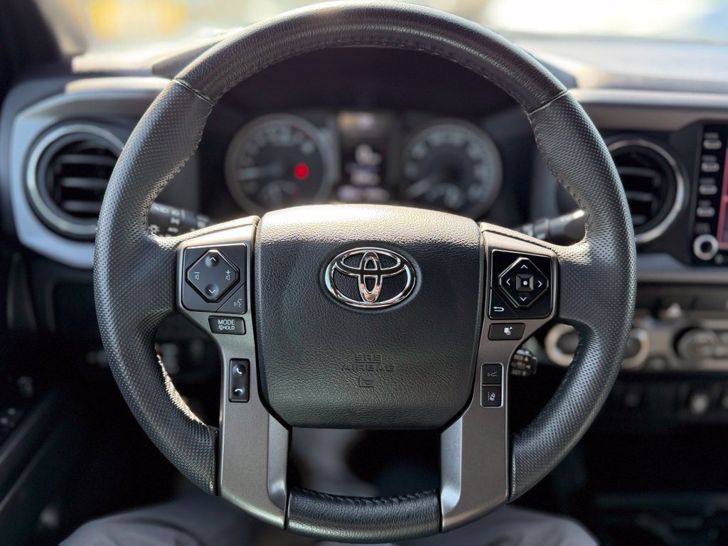 Certified 2023 Toyota Tacoma TRD Off-Road w/ Black Out Package (TMS) AWD/4WD image 8
