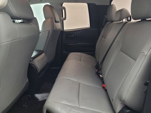 Used 2016 Toyota Tundra SR w/ Tow Package image 18