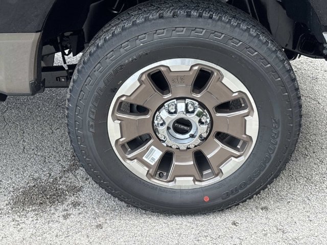 New 2026 Ford F350 King Ranch w/ FX4 Off-Road Package AWD/4WD image 9