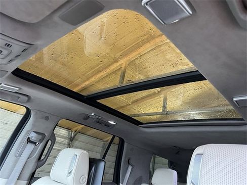 Used 2021 Cadillac Escalade Sport Platinum image 26