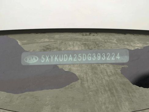 Used 2013 Kia Sorento EX w/ EX V6 Premium Pkg image 11