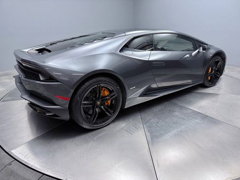 Used 2015 Lamborghini Huracan LP 610-4 image 5