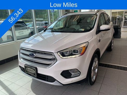 Used 2019 Ford Escape Titanium AWD/4WD image 2