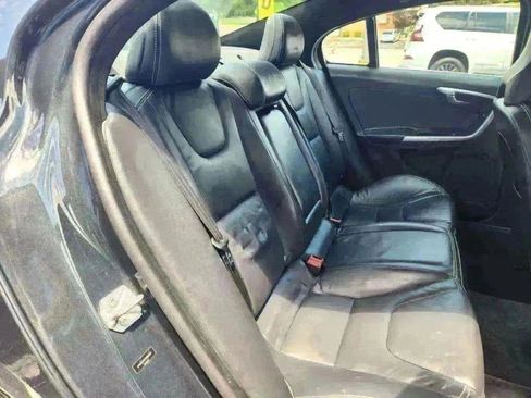 Used 2015 Volvo S60 T5 Premier image 5