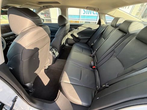 New 2025 Honda Accord EX-L image 9