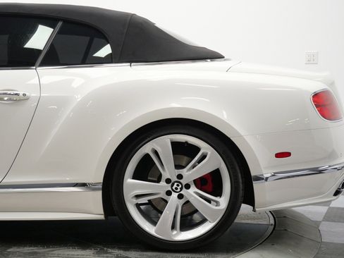 Used 2017 Bentley Continental GT Speed image 45