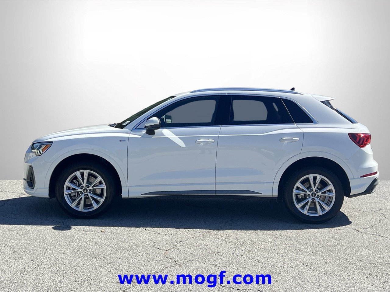 Used 2025 Audi Q3 2.0T Premium AWD/4WD image 24