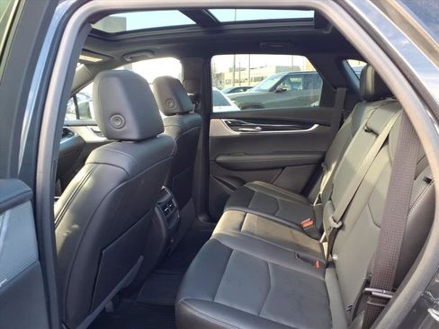Certified 2023 Cadillac XT5 Premium Luxury image 12