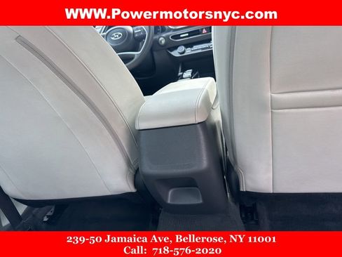 Used 2023 Hyundai Sonata SEL image 18