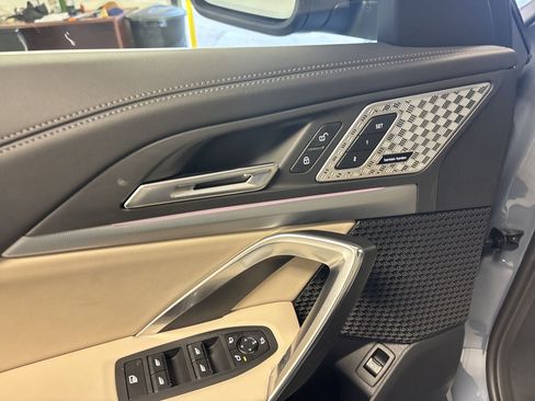 New 2025 BMW X1 xDrive28i w/ Premium Package image 25