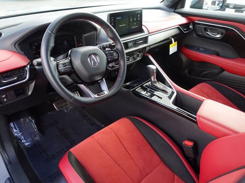 Certified 2025 Acura ADX A-Spec image 10
