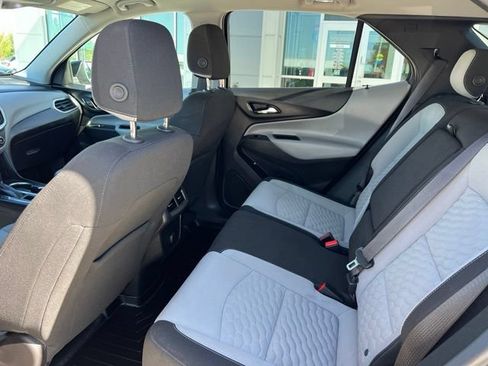 Used 2018 Chevrolet Equinox LT AWD/4WD image 21
