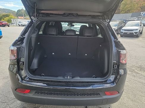 New 2026 Jeep Compass Latitude w/ Quick Order Package 29K image 8