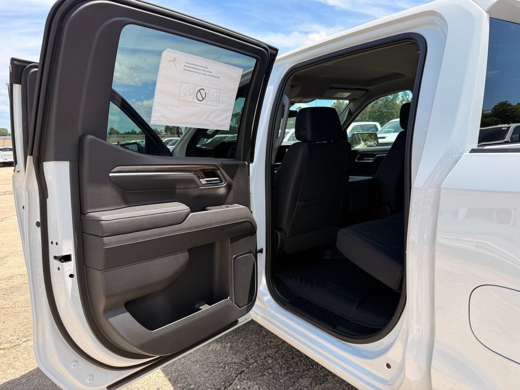 New 2026 Chevrolet Silverado 1500 LT AWD/4WD image 25