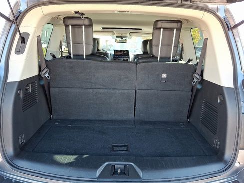 Used 2023 Nissan Armada SL w/ Captain's Chairs Package image 30