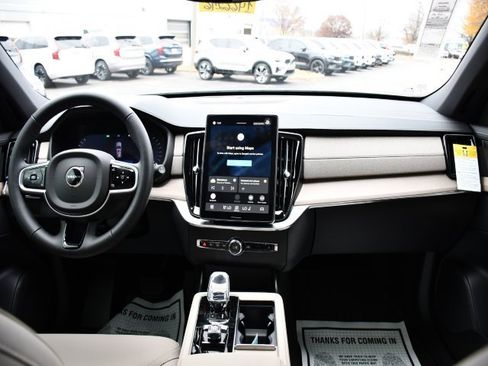 New 2026 Volvo XC90 B6 Plus w/ Protection Package Premier image 19