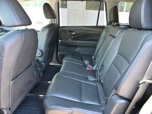 Used 2020 Honda Pilot EX-L image 17