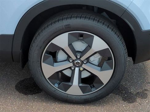 Used 2026 Volvo XC40 B5 Plus w/ Protection Package Premier image 13