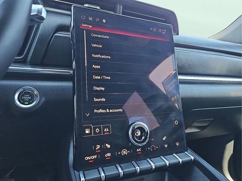 Used 2026 GMC Terrain Elevation image 17