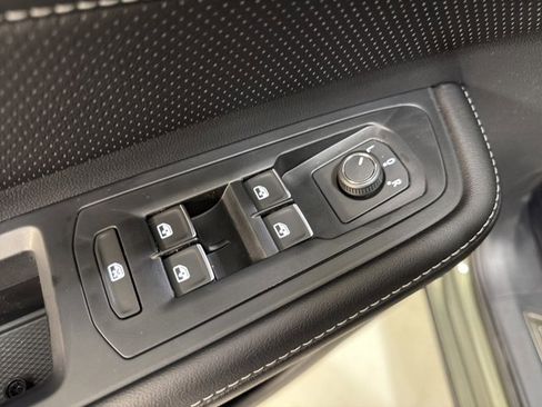 New 2026 Volkswagen Atlas Cross Sport SE AWD/4WD image 19