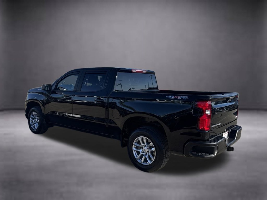 Used 2023 Chevrolet Silverado 1500 RST AWD/4WD image 6