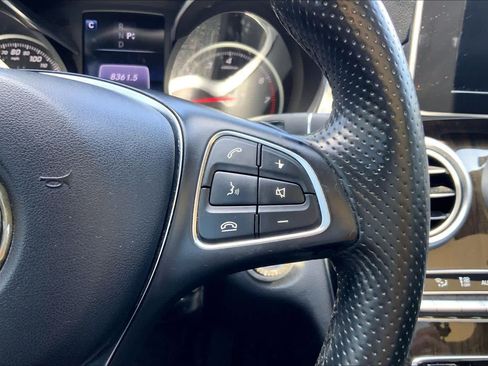 Used 2017 Mercedes-Benz C 300 Sedan image 25