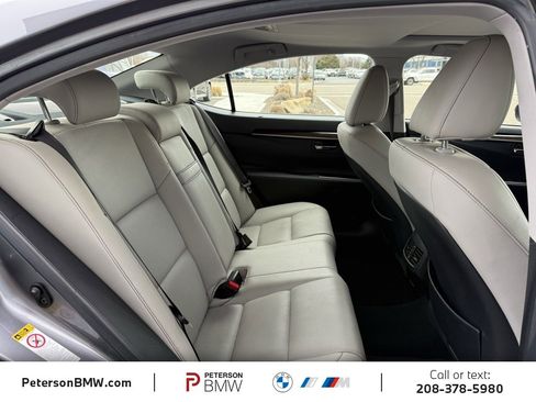 Used 2016 Lexus ES 300h image 22