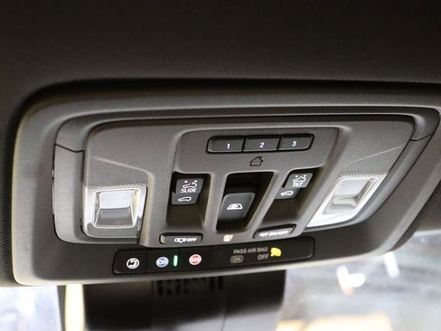 Used 2024 GMC Sierra 2500 Denali w/ Denali Reserve Package image 62