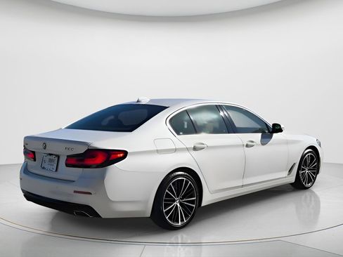 Used 2023 BMW 530i xDrive w/ Premium Package image 11