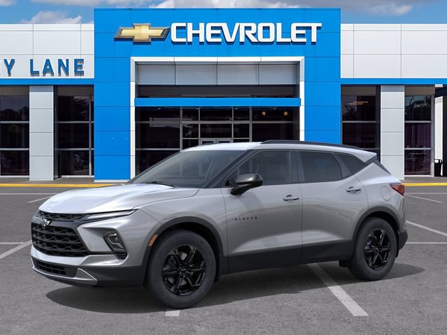 New 2026 Chevrolet Blazer LT w/ Midnight/Sport Edition FWD image 2
