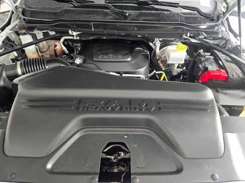 Used 2024 RAM 2500 Big Horn image 18