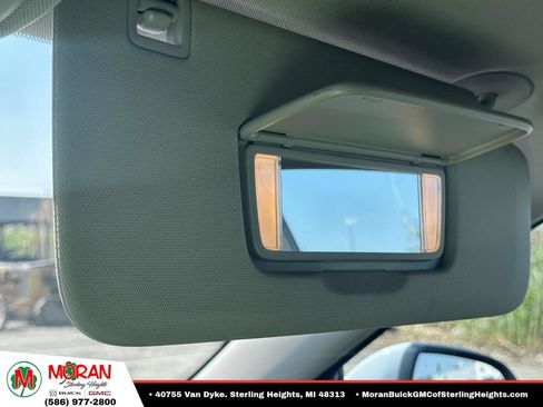 Certified 2024 Buick Encore GX Preferred FWD image 31